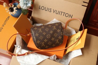 Louis Vuitton Mini Bumbag Handbag - Image 4