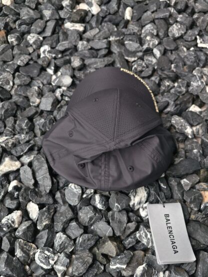 Balenciaga new baseball cap - Image 4