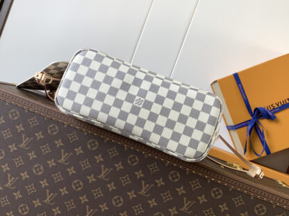 Louis Vuitton Neverfull Small Tote - Image 4