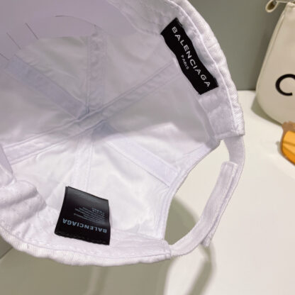 Balenciaga couple simple fashion baseball cap - Image 4