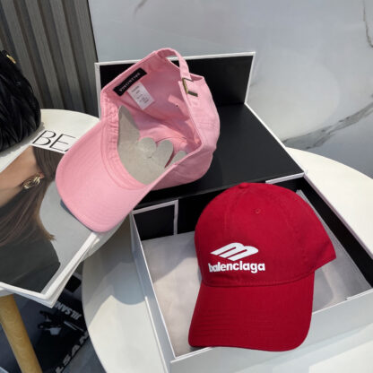 Balenciaga washed cotton trendy baseball cap - Image 4