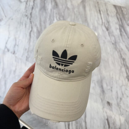 Balenciaga simple and stylish couple baseball cap - Image 4