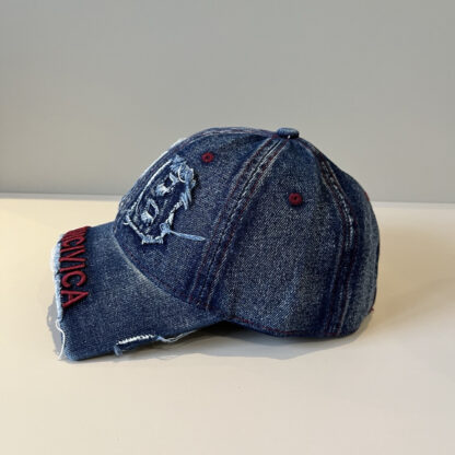 Balenciaga logo baseball cap - Image 4