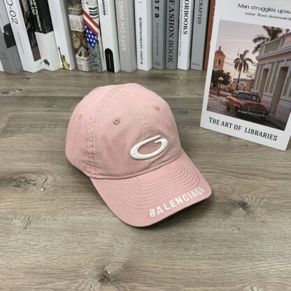 Balenciaga classic soft top casual face-showing couple baseball cap - Image 4