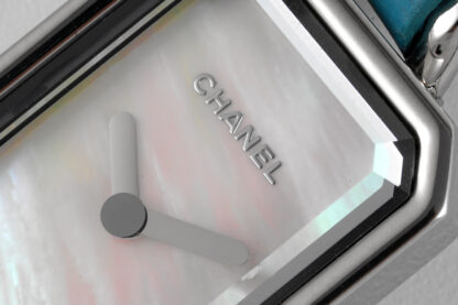 Chanel Sugar Cube Chain Watch - Image 5