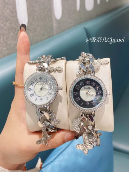 Chanel simple and elegant watch - Image 5