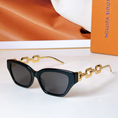 LOUIS VUITTON Fashion Sunglasses - Image 6