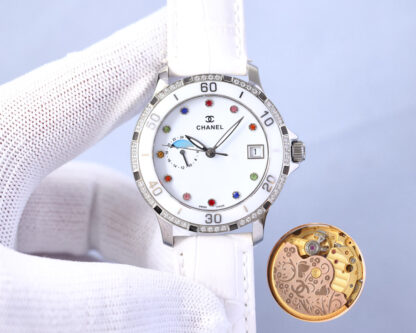 Chanel Fashion Women's Mechanical Watch - Image 5