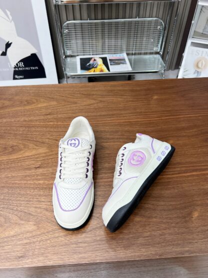 Gucci low-top distressed sneakers - Image 5