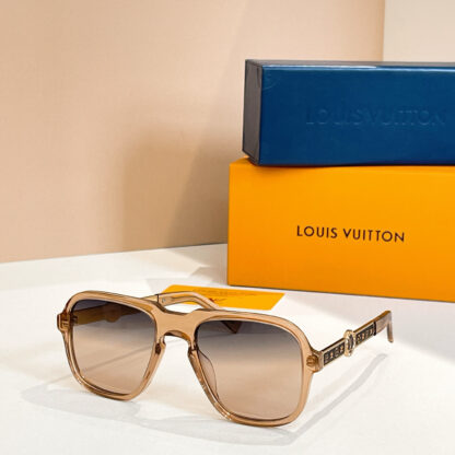 LOUIS VUITTON Fashion Sunglasses - Image 5