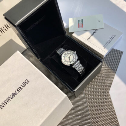 Armani Fashion Sparkling Mother-of-Pearl Quartz Steel Strap Women's Watch - Image 5