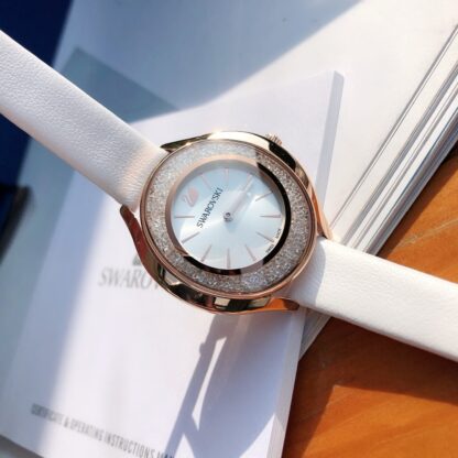 Swarovski's ultimate elegant watch - Image 4