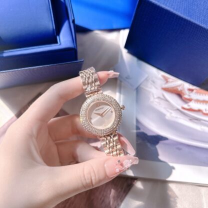 Swarovski ladies quartz watch - Image 4