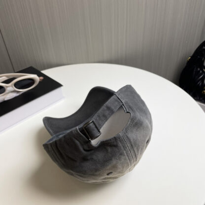 Celine new simple baseball cap - Image 4