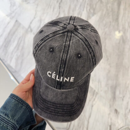 Celine best-selling baseball cap - Image 4