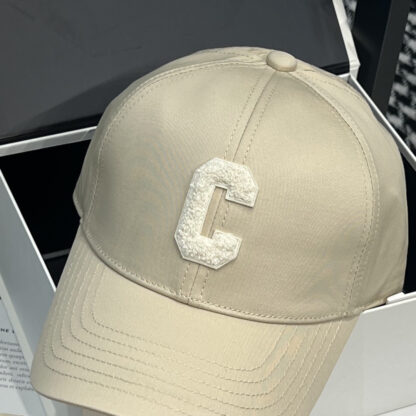 Selene's exquisite baseball cap - Image 4