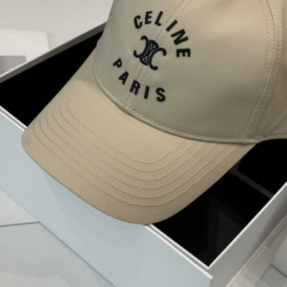 Celine exquisite baseball cap - Image 4