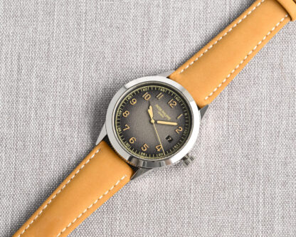 Patek Philippe Calatrava series watches - Image 4