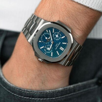 Patek Philippe Nautilus Complex Watch - Image 4