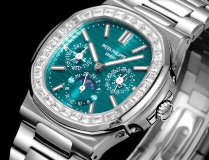 Patek Philippe Nautilus Complex Watch - Image 4