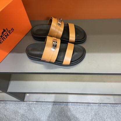 Hermes summer orange high-end comfortable slippers - Image 4