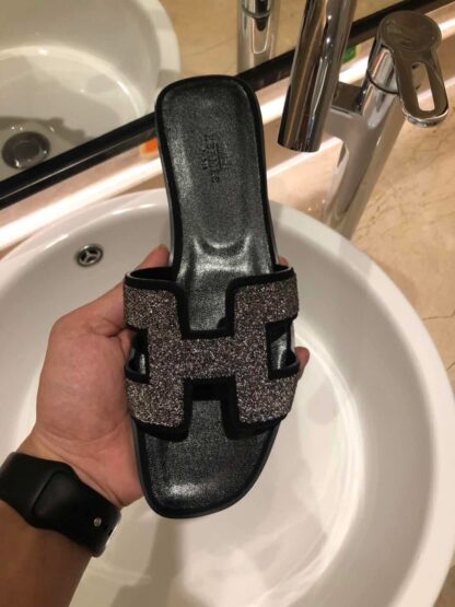 Hermès Summer Classic Soft H Slippers - Image 4