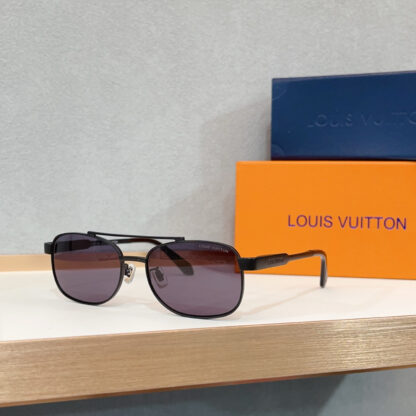 LOUIS VUITTON Fashion Sunglasses - Image 6