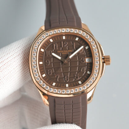 Patek Philippe Perpetual Calendar Multi-Function Luxury Watch - Image 4