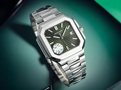 Patek Philippe New Series CUBITUS 5821 Watch - Image 4