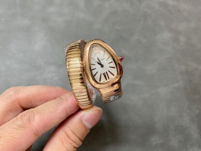 Bulgari Snake Classic Delicate and Exquisite Watch - Image 4