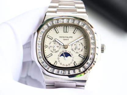 Patek Philippe Nautilus multi-function watch - Image 4