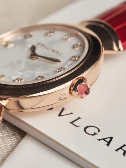 Bulgari elegant and exquisite watches - Image 4