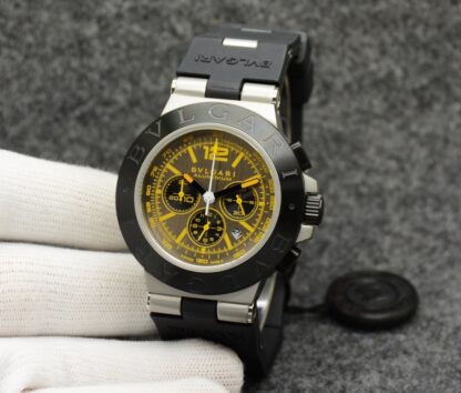 Bulgari Classic Men's Watch - Image 4