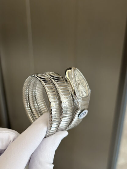 Bulgari Serpentine Ladies Watch - Image 4