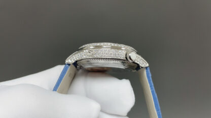 Vacheron Constantin Ultra-Thin Mechanical Women's Watch - Image 4
