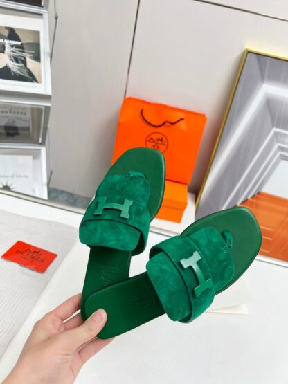 Hermès Spring and Summer Dark Green Daily Home Travel Holiday Essential Slippers - Image 3