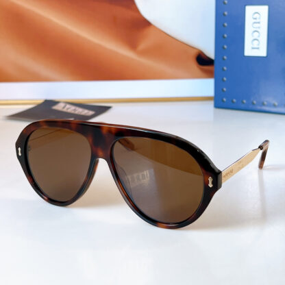 Gucci fashion sunglasses - Image 4