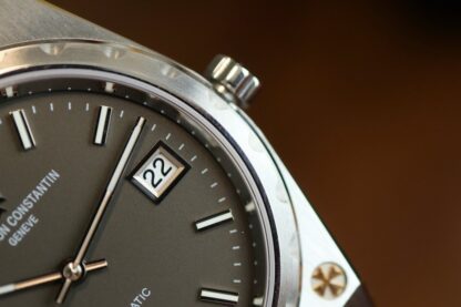 Vacheron Constantin stylish and sophisticated watches - Image 4