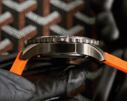 Breitling's ideal luxury sports watch - Image 4