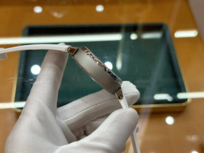 Louis Vuitton's versatile fashion watches - Image 4