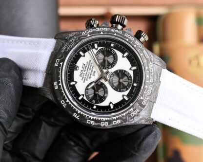 Rolex Cosmochronograph Daytona Series Carbon Fiber Luminous Case Custom Edition - Image 4