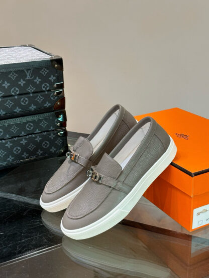 Hermès Classic Men's Grey Soft Durable Loafers - Image 4