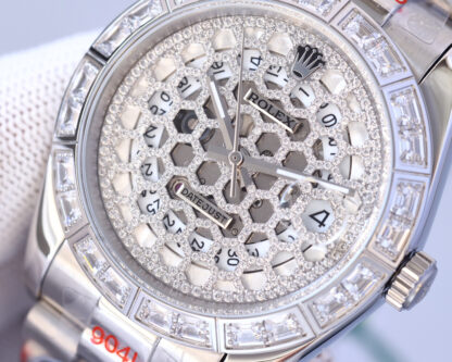 The Rolex square diamond bezel features a hollowed-out diamond-encrusted design - Image 4