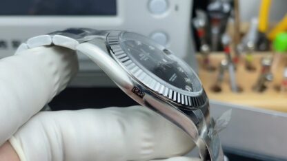 Rolex Black Dial Log - Image 4