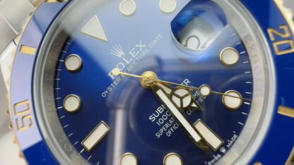 The size of the Rolex Intergold and Blue Submariner is 40mm - Image 4