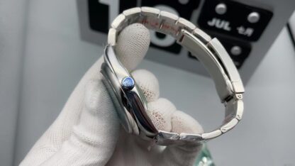 Rolex Oyster Perpetual - Image 4
