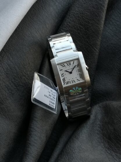 Cartier elegant round soft ladies watch - Image 4