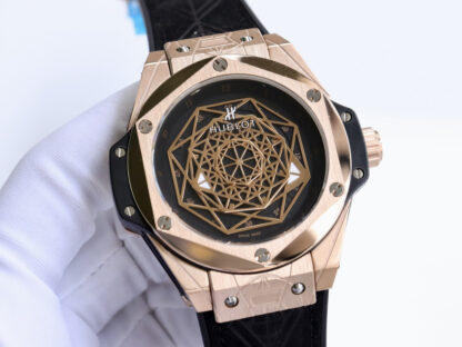 Hublot Big Bang Sang Bleu Tattoo Watch - Image 4
