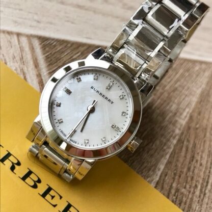 Burberry Quartz Women's Watch - Image 4