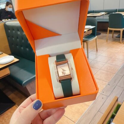 Burberry Quartz Women's Watch - Image 4